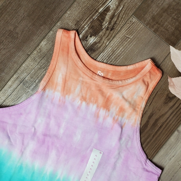 NWT SO Cropped Tie-Dye Tank Top Women’s Juniors Size XL Ribbed Racerback - Picture 16 of 16